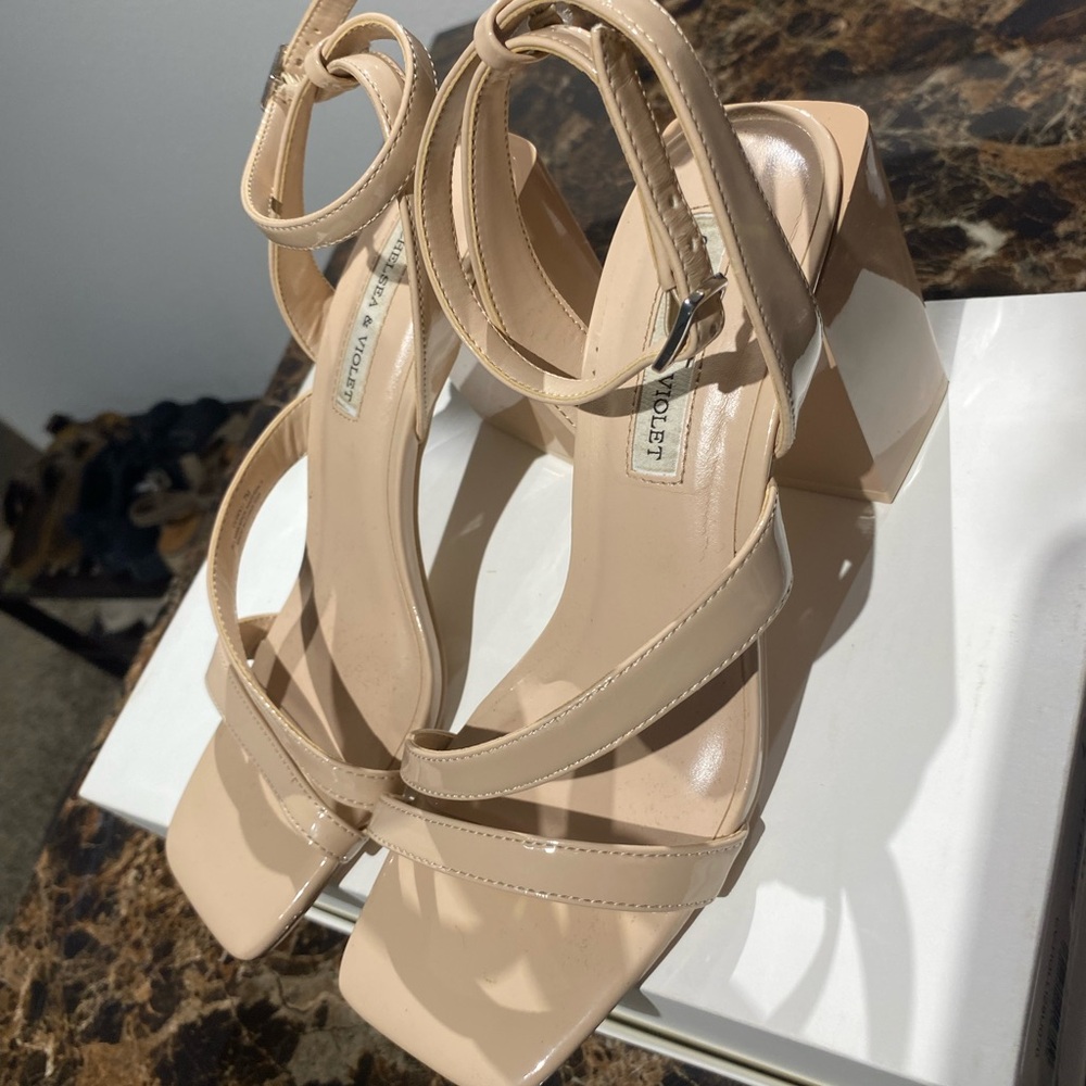 Chelsea & Violet Light Beige Heels with Block Heel